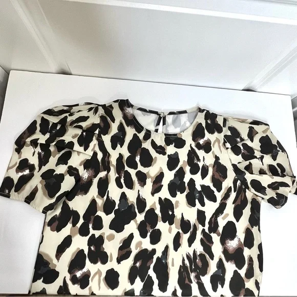 Beautiful Leopard Balloon Sleeve Blouse - Size M - Picture 2 of 6